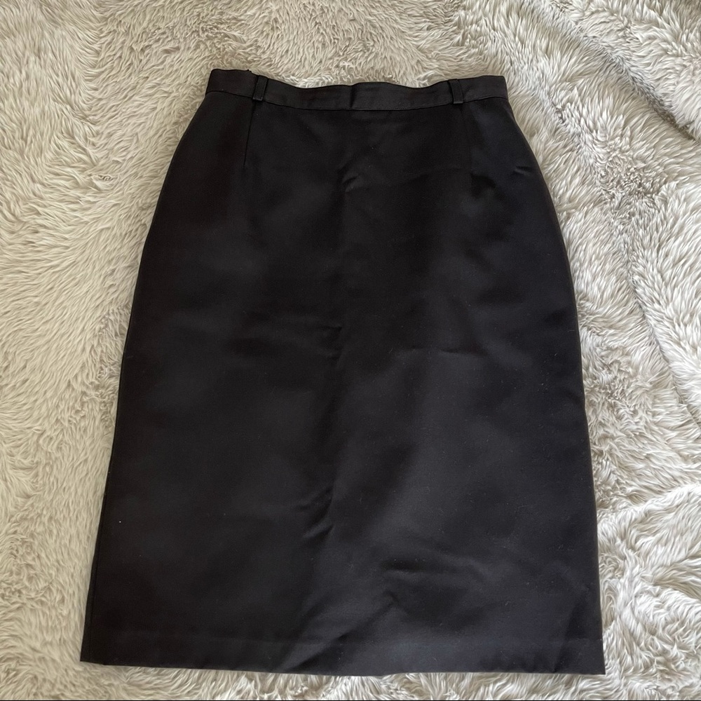 3/$15 NWOT⚡️🖤 Black Pencil Skirt